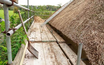 advantages of Wybunbury thatch roofing